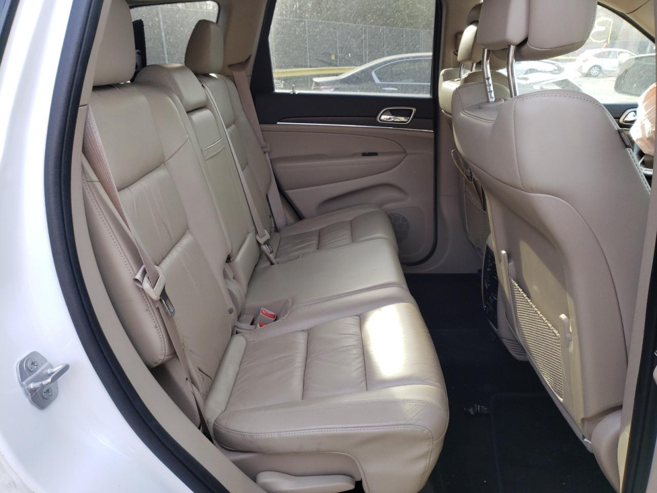 Photo 6 from auction – 2015 JEEP GRAND CHER with VIN 1C4RJFBM8FC704137
