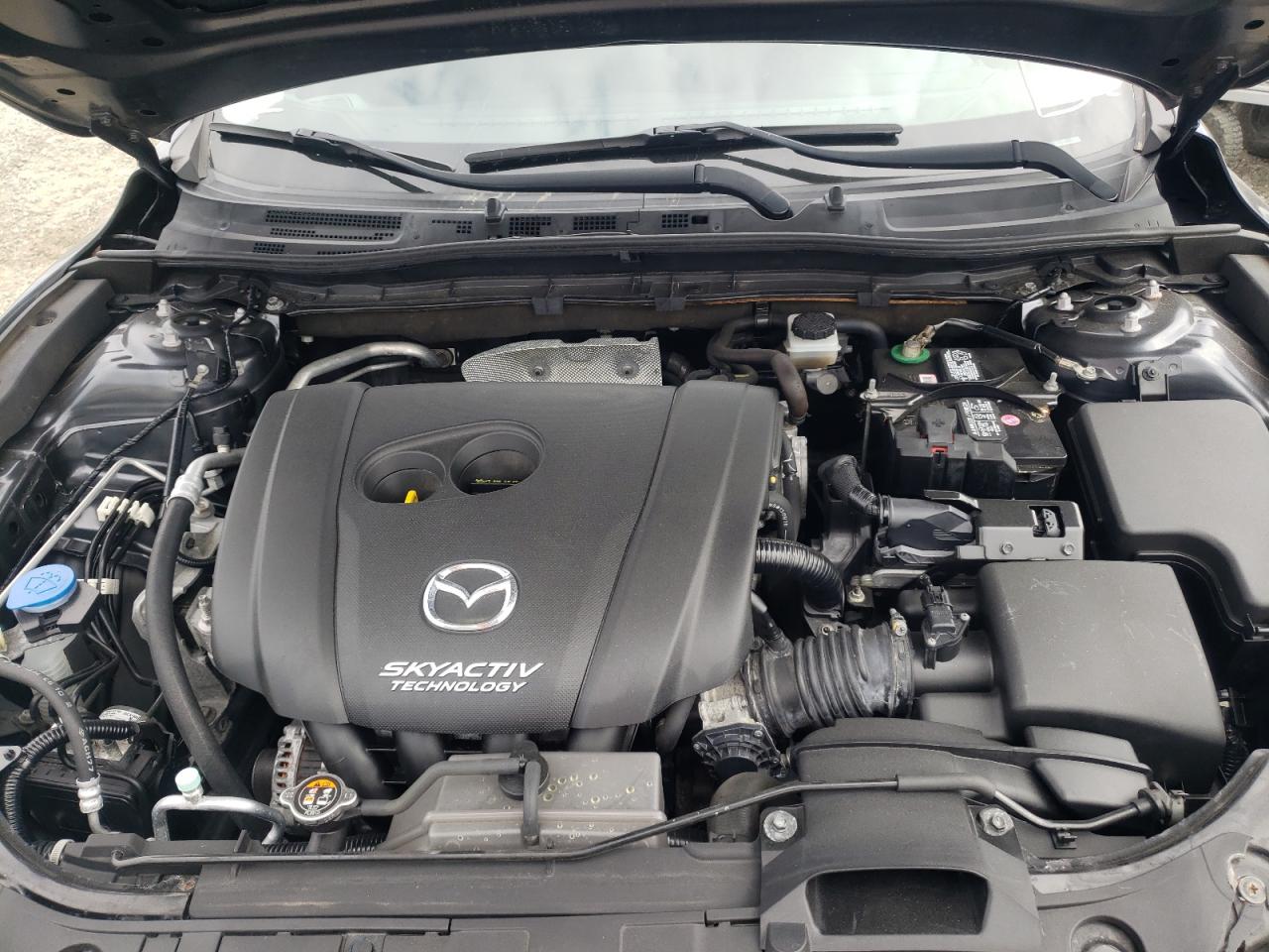 Photo 7 from auction – 2014 MAZDA 3 TOURING with VIN JM1BM1L79E1104838