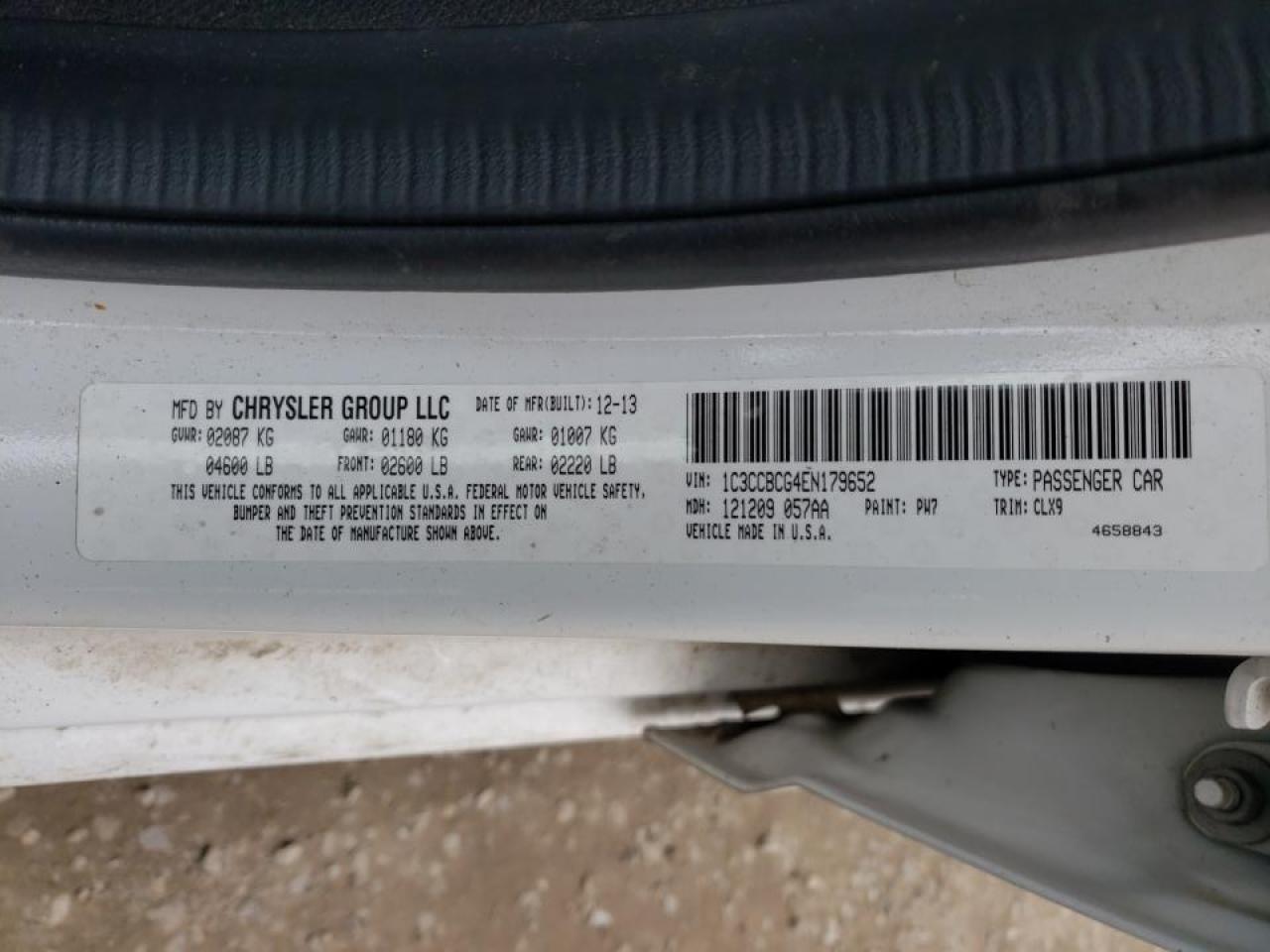 Photo 10 from auction – 2014 CHRYSLER 200 LIMITE with VIN 1C3CCBCG4EN179652