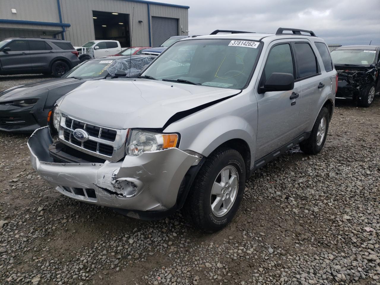 Photo 2 from auction – 2012 FORD ESCAPE XLT with VIN 1FMCU0D79CKC61933