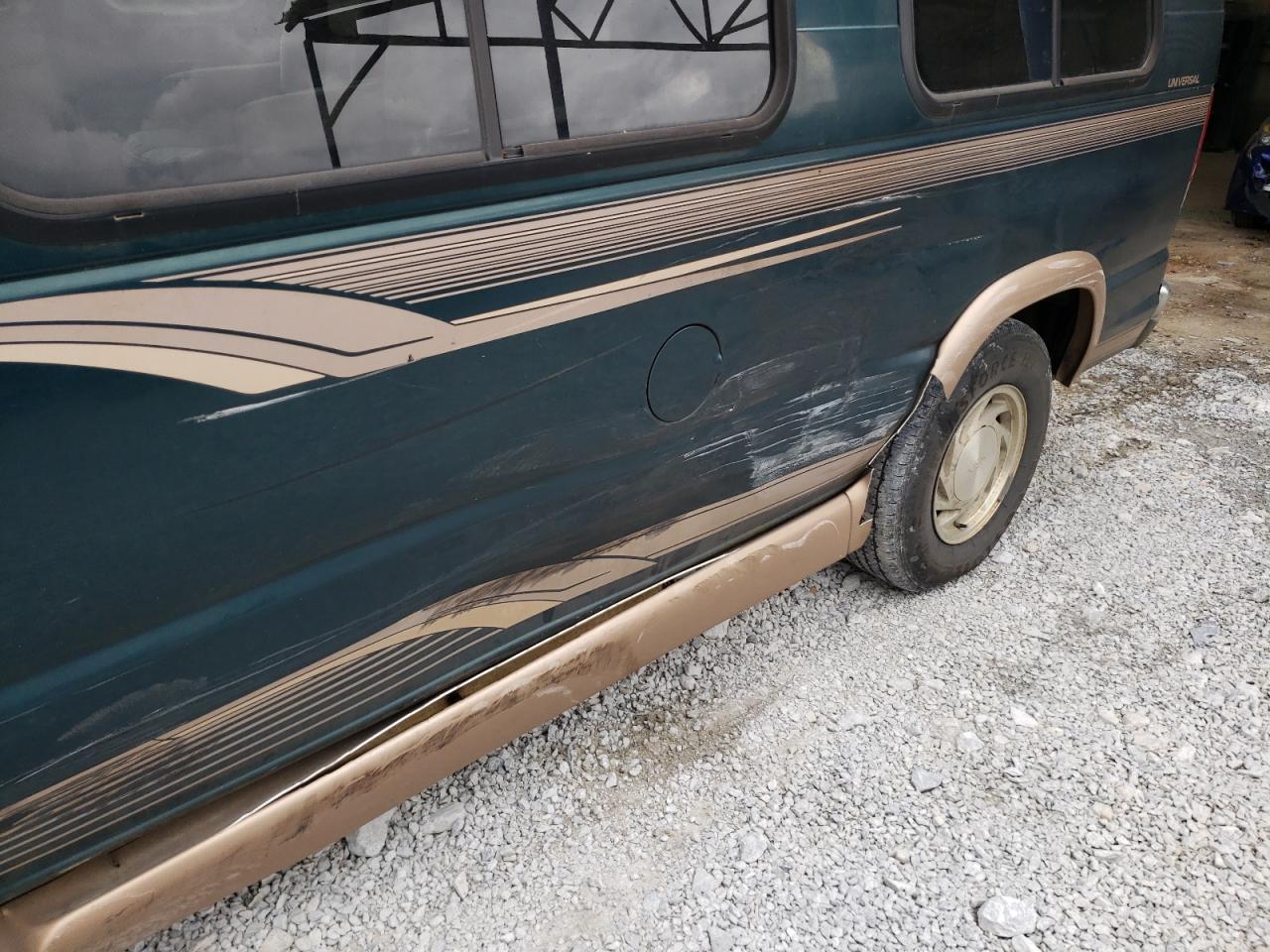 Photo 9 from auction – 1999 FORD ECONOLINE with VIN 1FDRE14L9XHA44945
