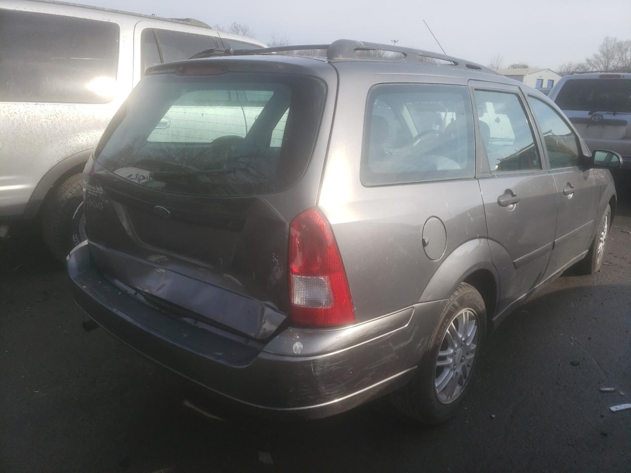 Photo 4 from auction – 2002 FORD FOCUS SE with VIN 1FAFP36332W232171