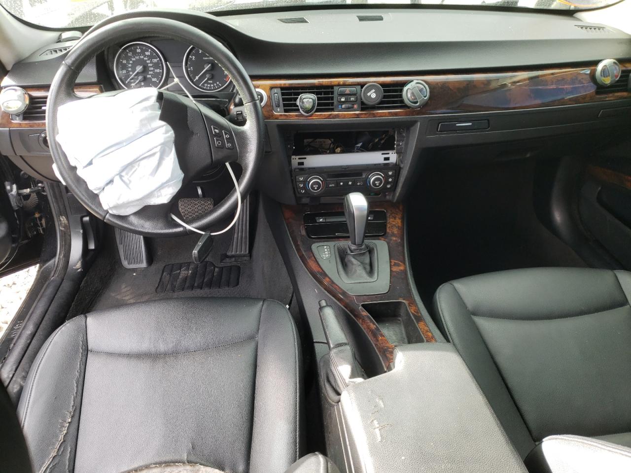 Photo 20 from auction – 2008 BMW 328 I with VIN WBAVA37568NL46197