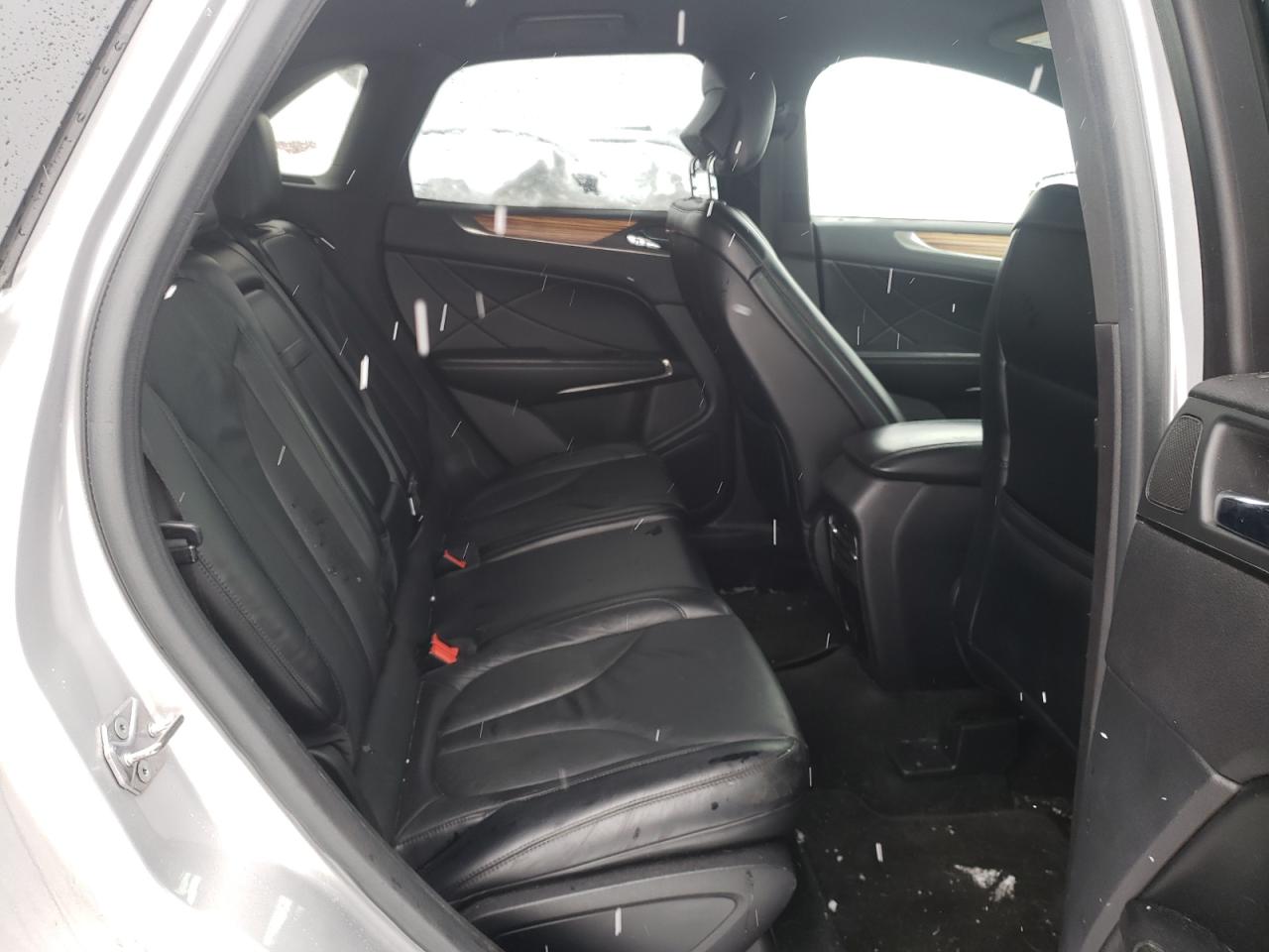 Photo 6 from auction – 2015 LINCOLN MKC with VIN 5LMCJ1A92FUJ11057