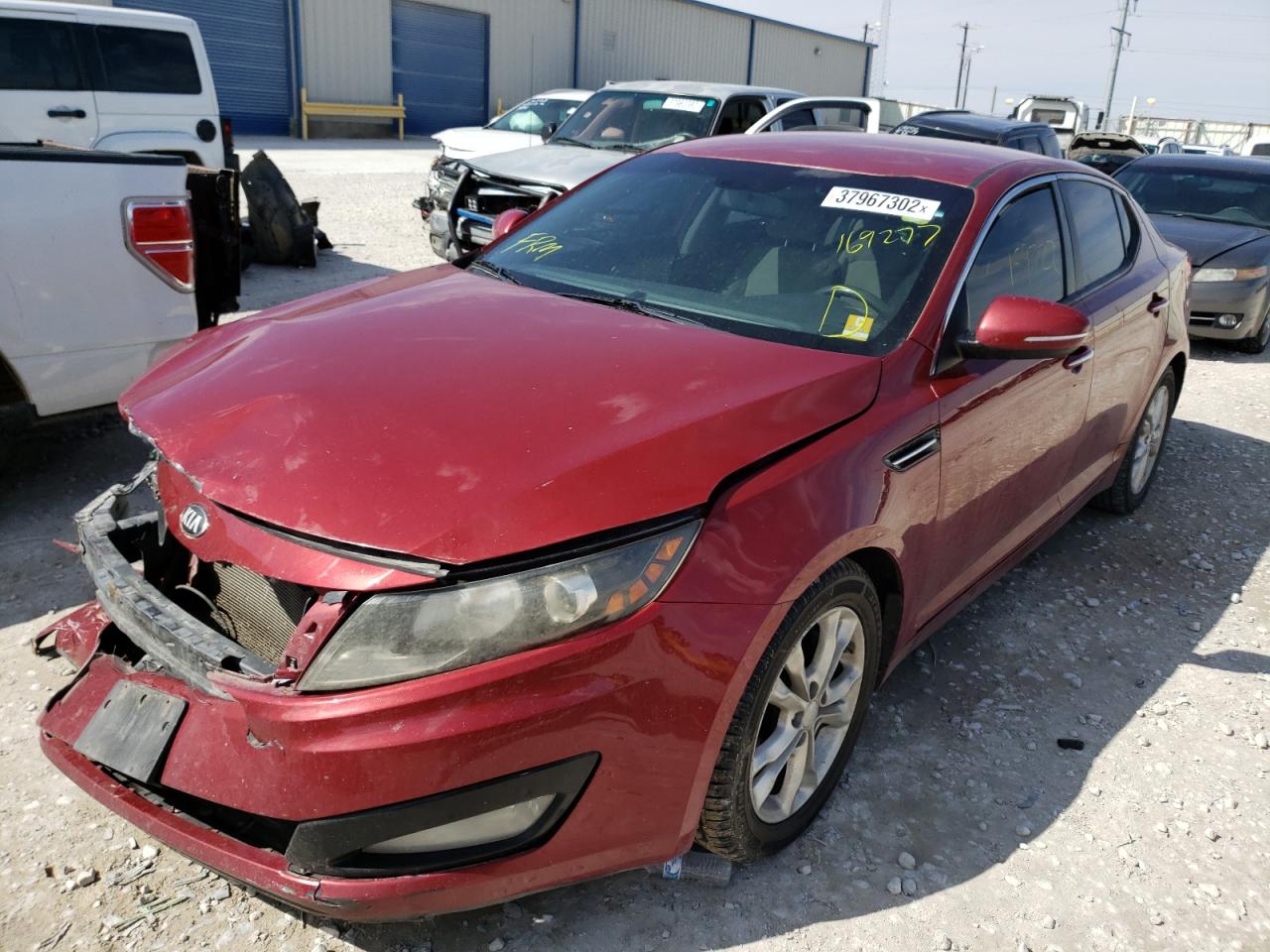 Photo 2 from auction – 2013 KIA OPTIMA LX with VIN 5XXGM4A75DG169277