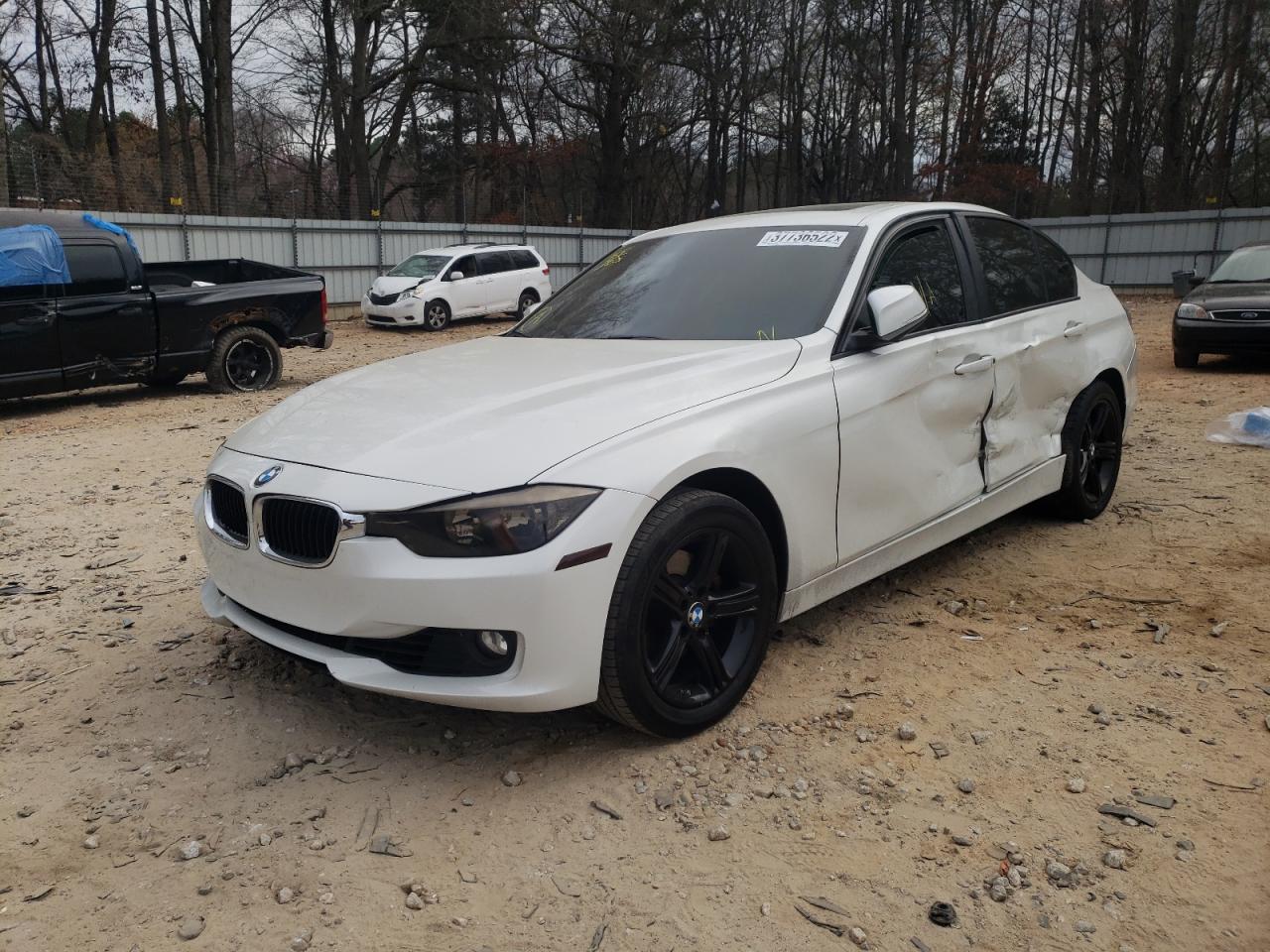Photo 2 from auction – 2013 BMW 328 I with VIN WBA3A5C5XDF356034