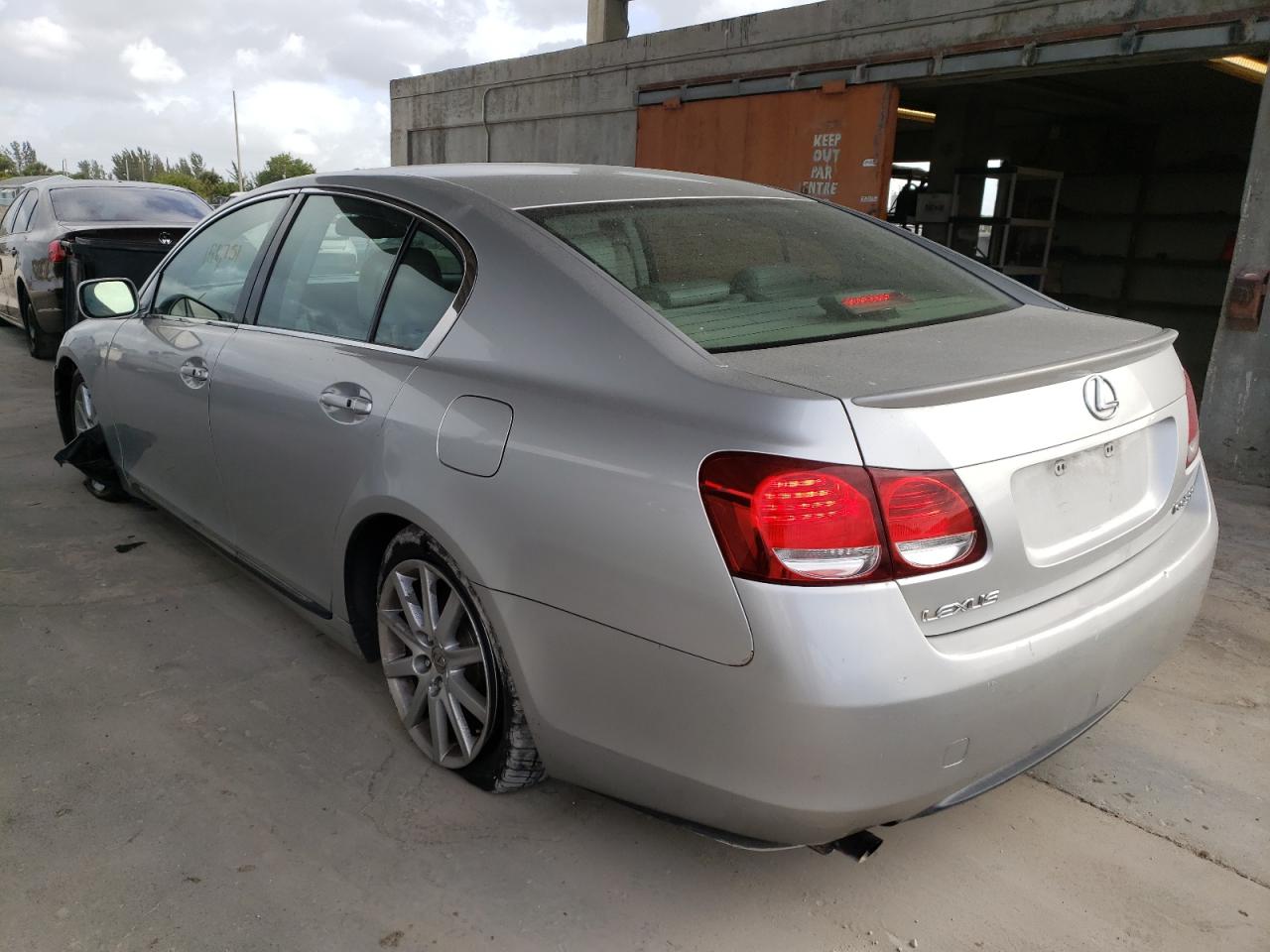 Photo 3 from auction – 2006 LEXUS GS 300 with VIN JTHBH96SX65035217