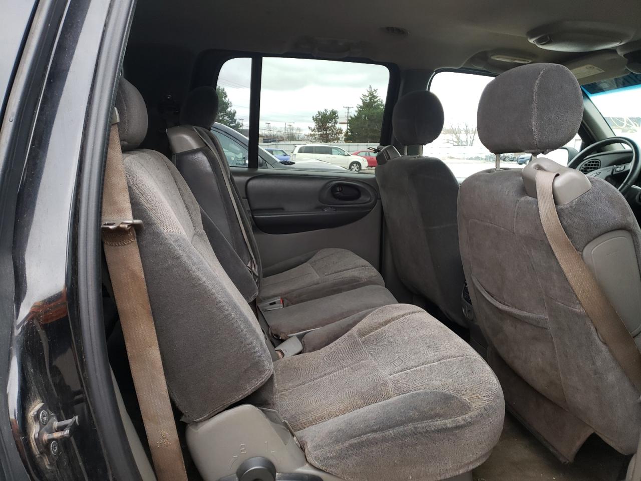 Photo 6 from auction – 2003 CHEVROLET TRAILBLAZE with VIN 1GNET16S136114724