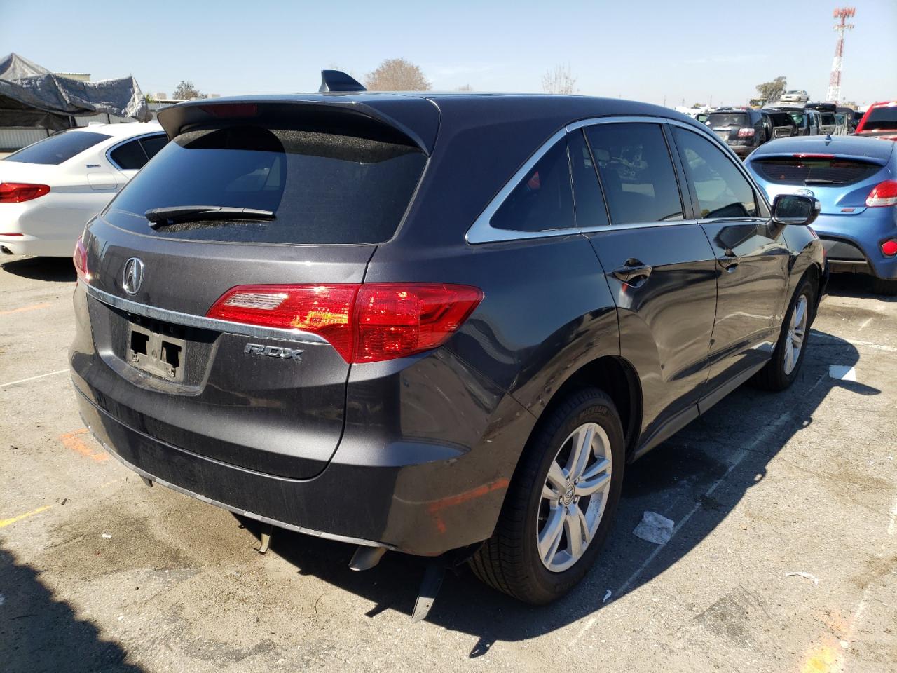 Photo 4 from auction – 2015 ACURA RDX TECHNO with VIN 5J8TB3H58FL008879