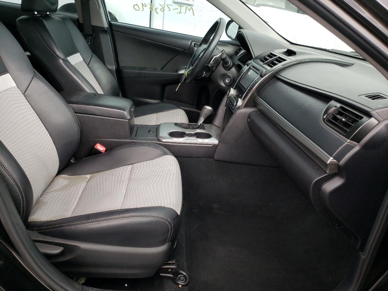 Photo 5 from auction – 2014 TOYOTA CAMRY L with VIN 4T1BF1FK6EU310266