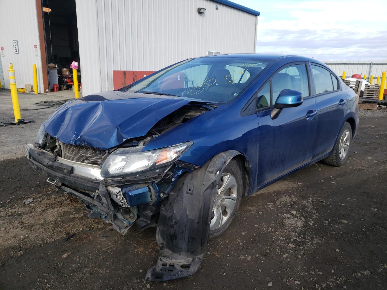 Photo 2 from auction – 2013 HONDA CIVIC LX with VIN 19XFB2F57DE248844