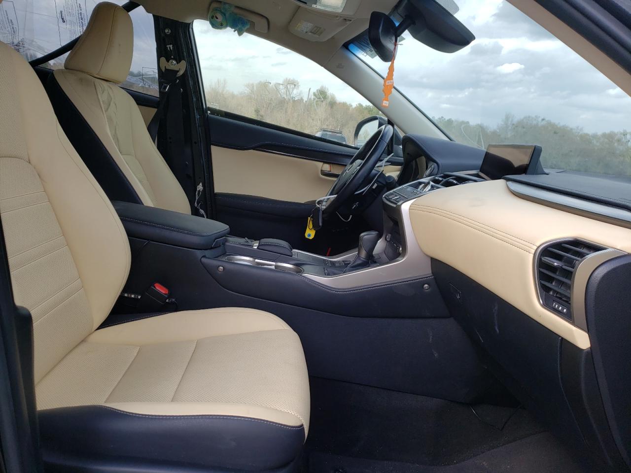 Photo 5 from auction – 2019 LEXUS NX 300 BAS with VIN JTJYARBZ7K2153298