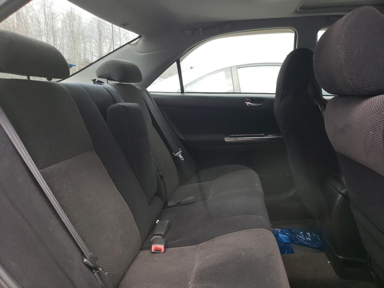 Photo 6 from auction – 2002 TOYOTA CAMRY LE with VIN 4T1BF32K02U031280