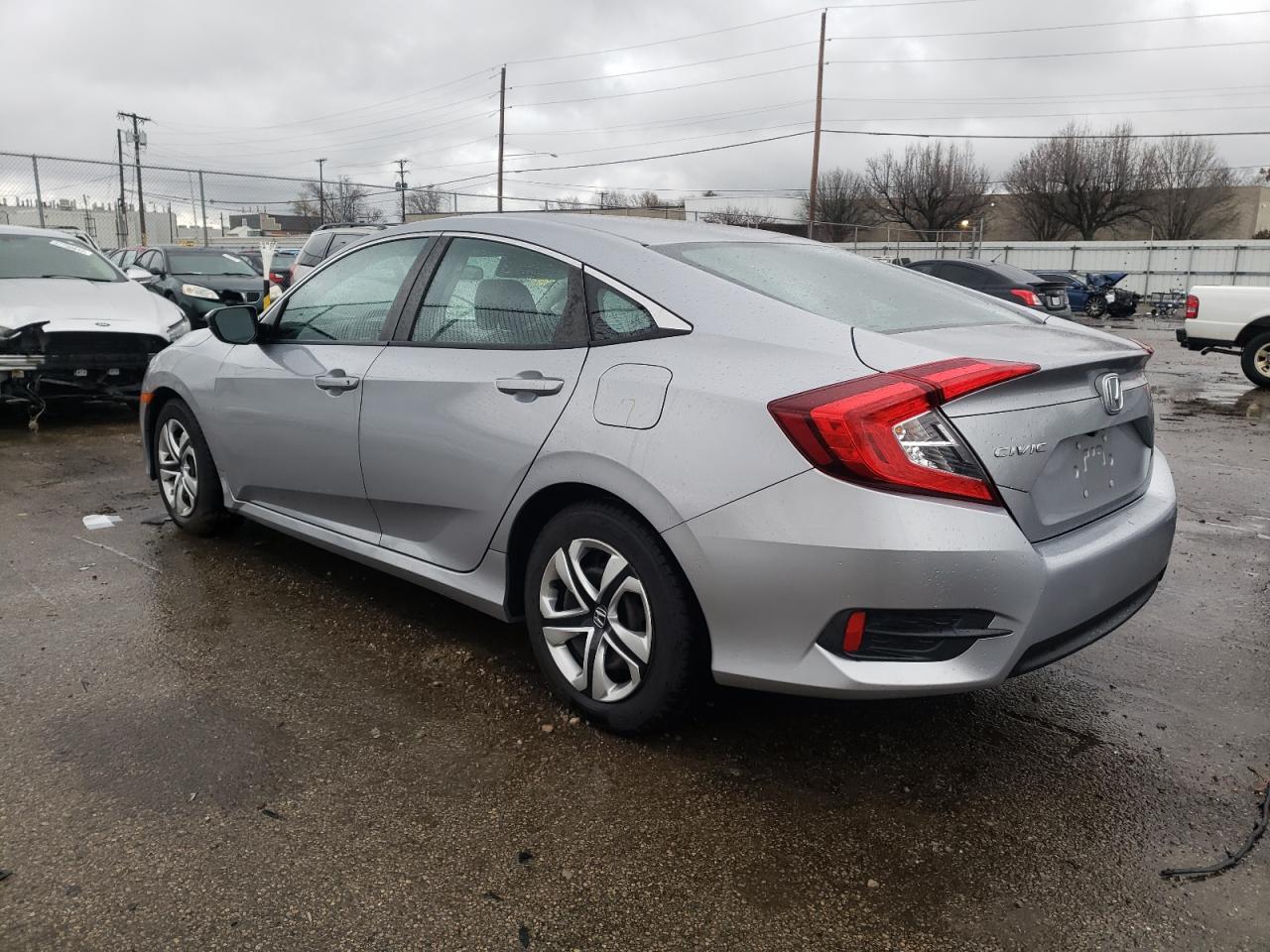 Photo 3 from auction – 2016 HONDA CIVIC LX with VIN 2HGFC2F59GH523394