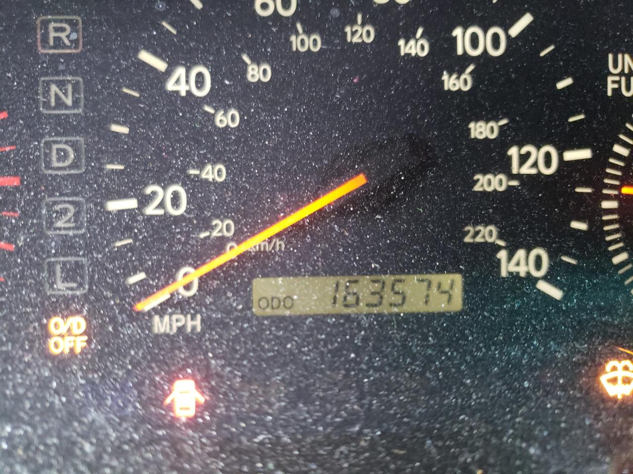 Photo 8 from auction – 1998 LEXUS ES 300 with VIN JT8BF28G7W5047721