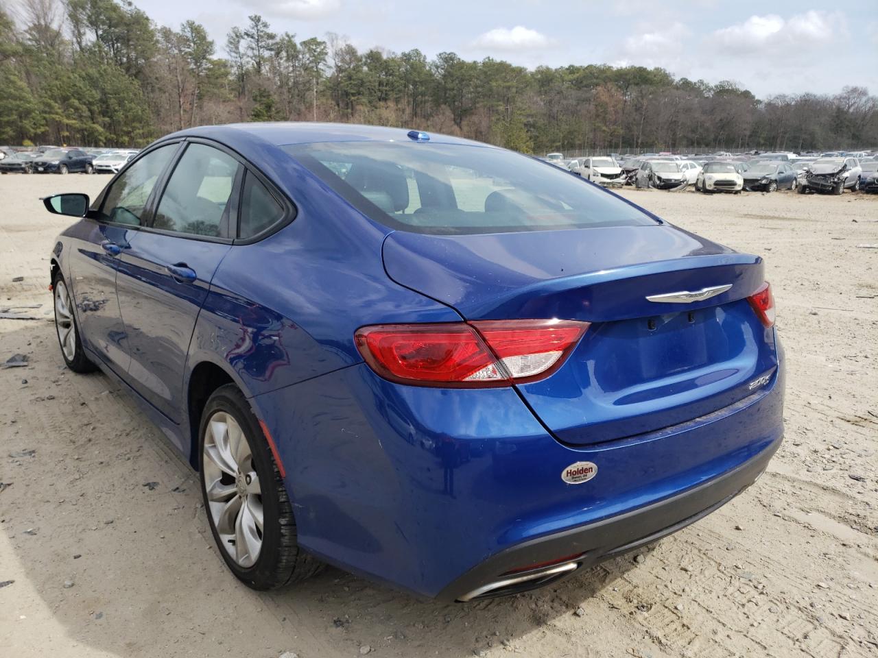 Photo 3 from auction – 2015 CHRYSLER 200 S with VIN 1C3CCCBB1FN522155