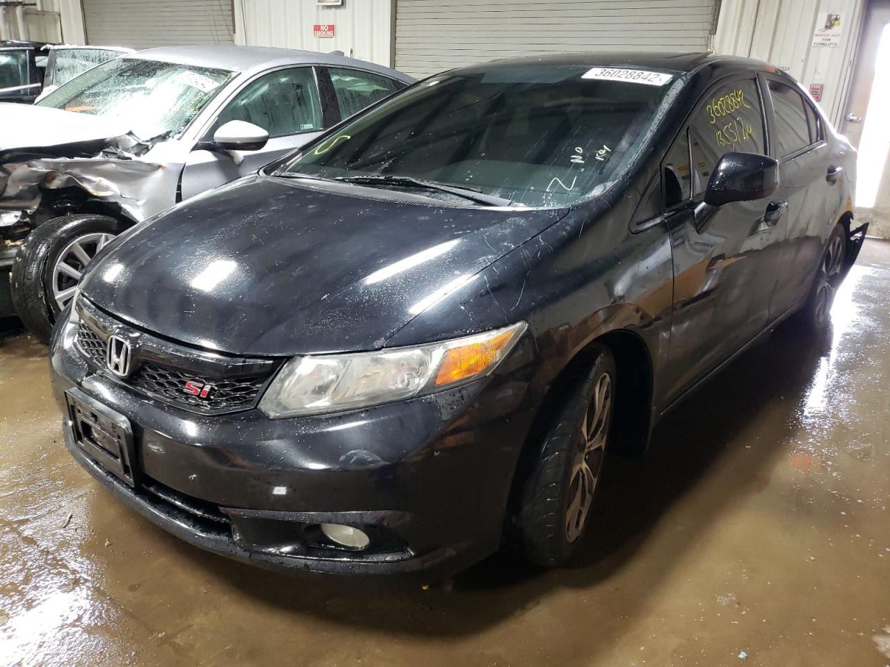 Photo 2 from auction – 2012 HONDA CIVIC SI with VIN 2HGFB6E50CH702932