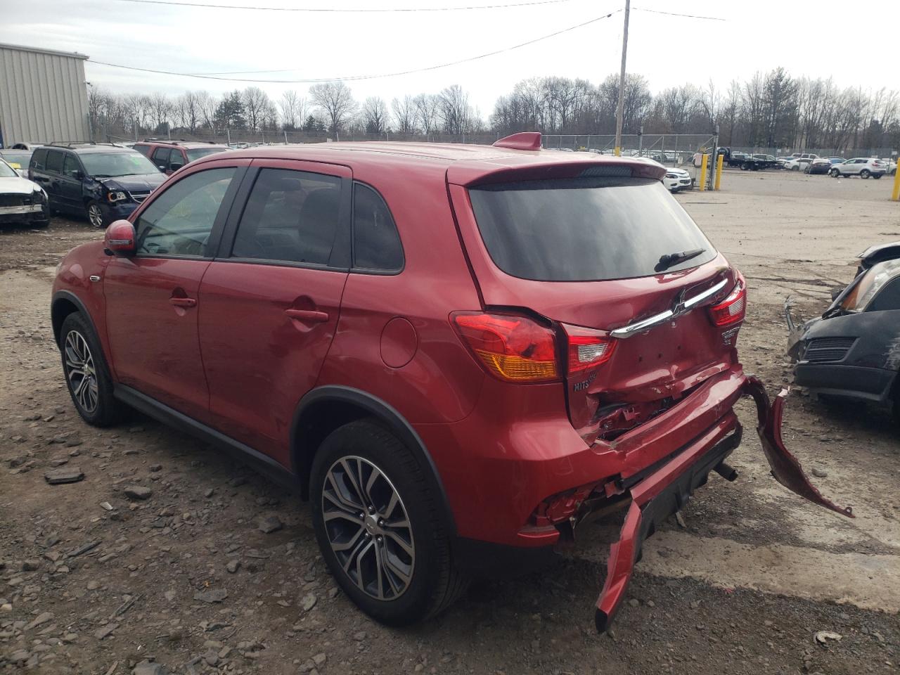 Photo 3 from auction – 2018 MITSUBISHI OUTLANDER with VIN JA4AR3AW2JU016350