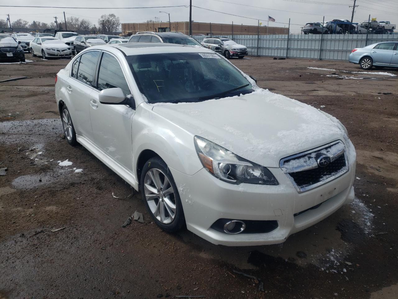 SUBARU LEGACY 2.5 2013 مع رقم تعريف المركبة 4S3BMBK66D3036161 - صورة من المزاد