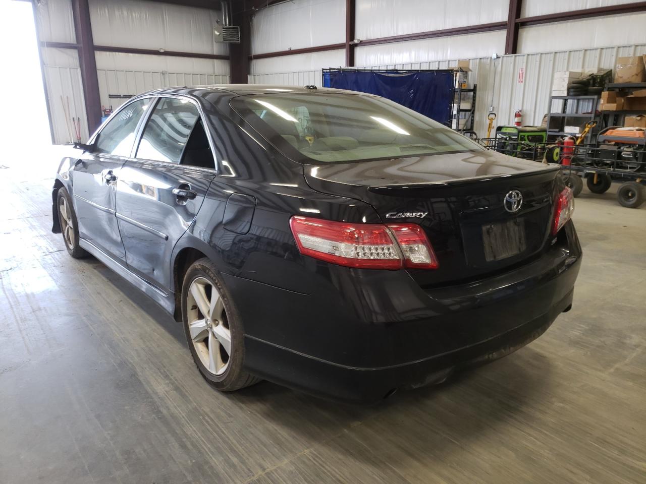 Zdjęcie 3 z aukcji – 2011 TOYOTA CAMRY BASE z VIN 4T1BF3EK9BU149372