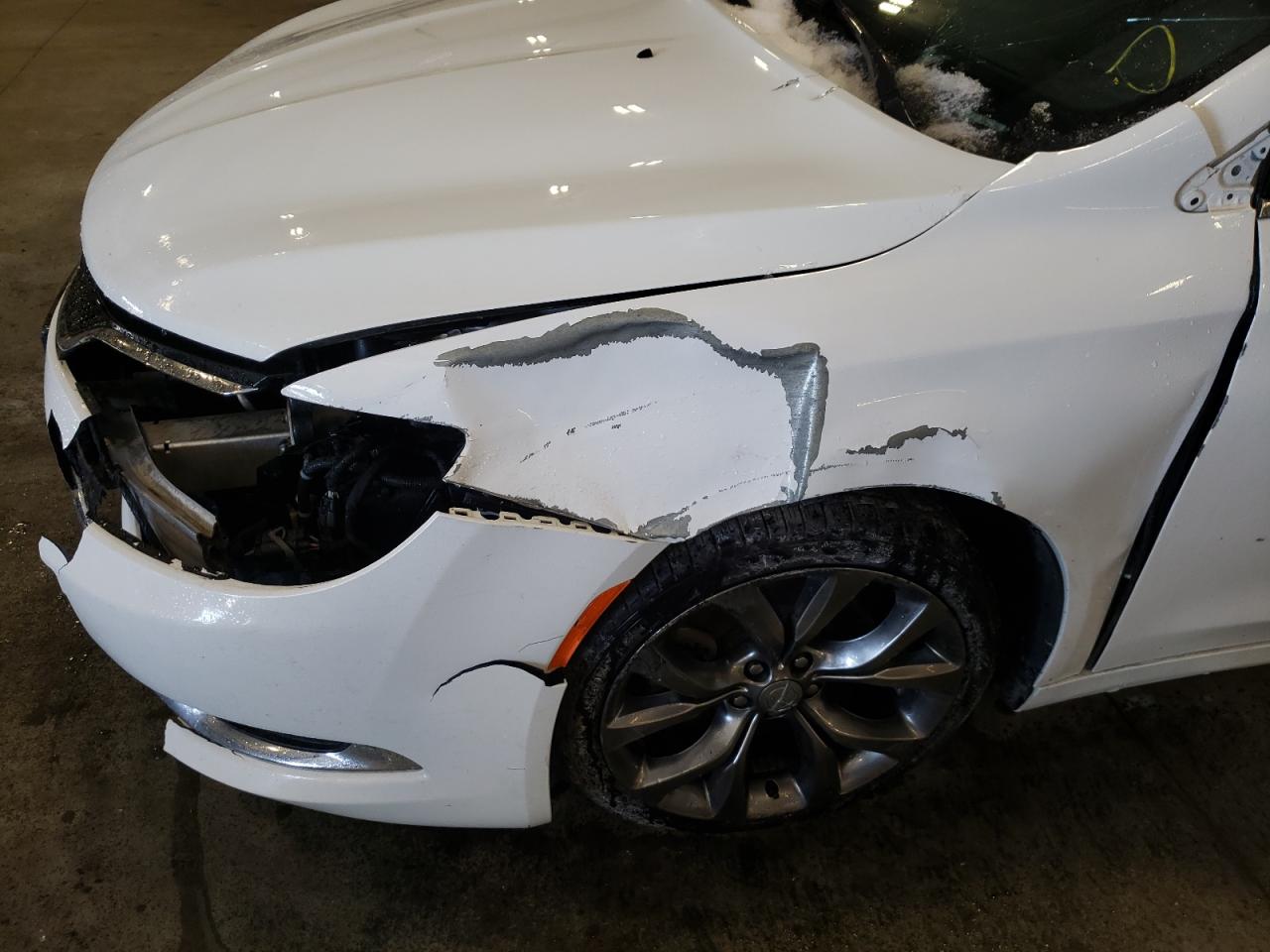 Foto 9 de la subasta – 2015 CHRYSLER 200 C con VIN 1C3CCCEG0FN540234