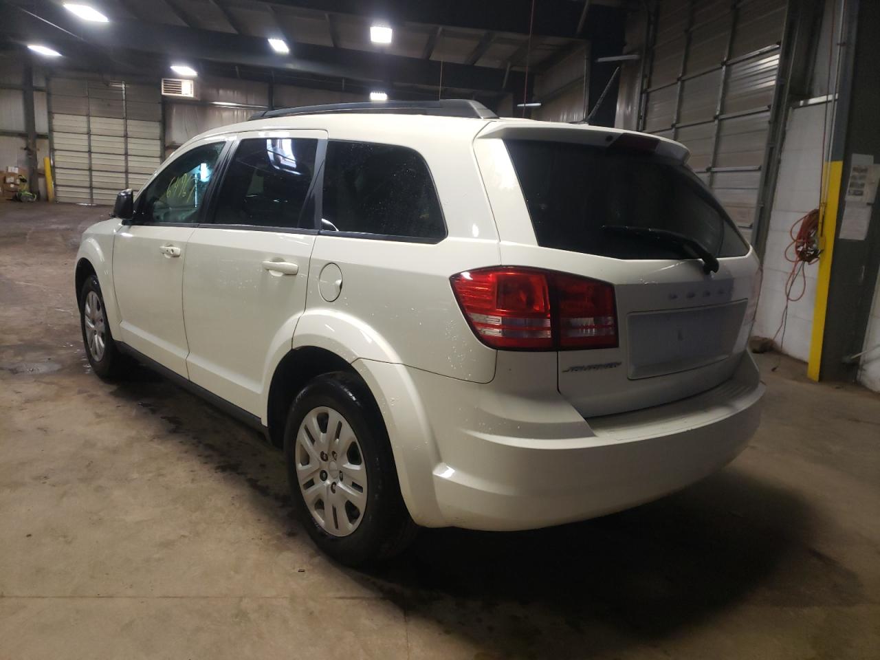 Photo 3 from auction – 2016 DODGE JOURNEY SE with VIN 3C4PDCAB7GT115339