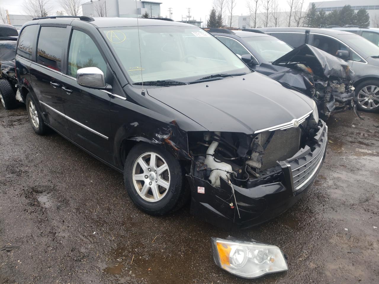 CHRYSLER TOWN & COU 2010 with VIN 2A4RR5DX5AR222021 - Photo from auction