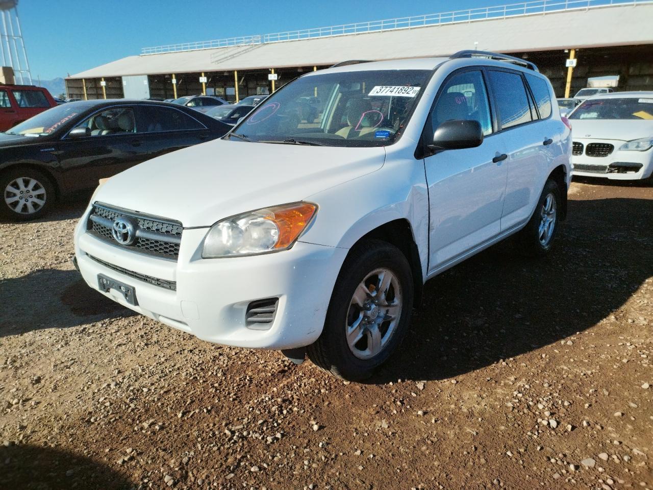 Photo 2 from auction – 2010 TOYOTA RAV4 with VIN JTMBF4DV2AD032320