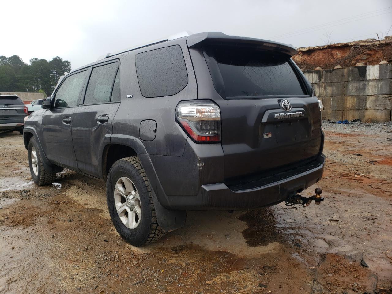 Photo 3 from auction – 2015 TOYOTA 4RUNNER SR with VIN JTEZU5JR5F5098861