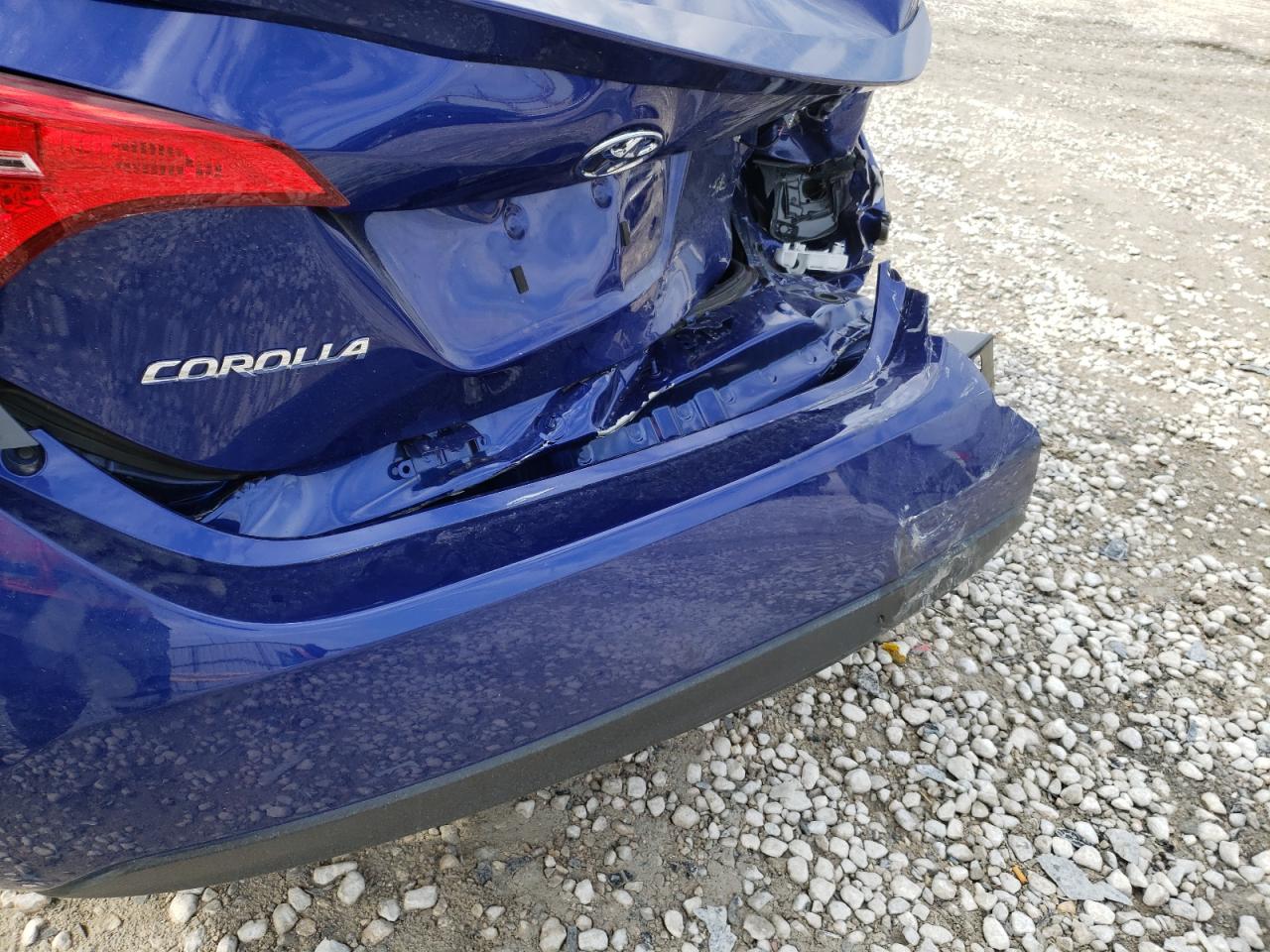 Photo 9 from auction – 2017 TOYOTA COROLLA L with VIN 5YFBURHE8HP658281