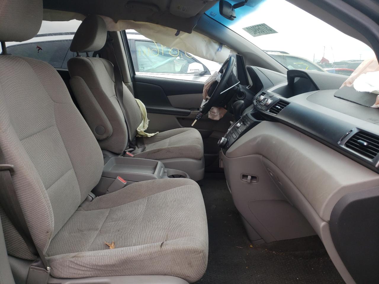 Photo 5 from auction – 2013 HONDA ODYSSEY EX with VIN 5FNRL5H49DB069182