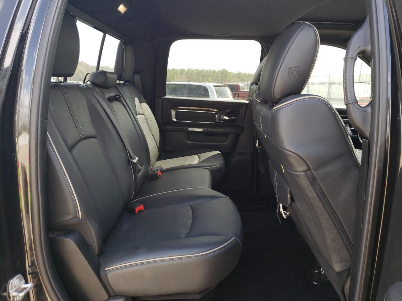 Photo 6 from auction – 2016 RAM 2500 LONGH with VIN 3C6UR5GL0GG332800