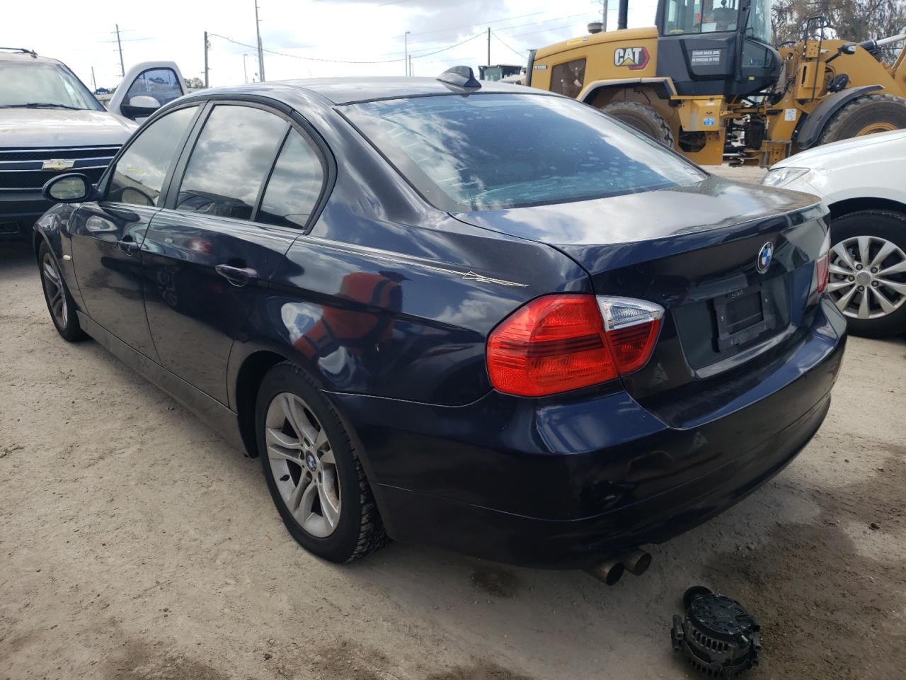 Photo 3 from auction – 2008 BMW 328 I with VIN WBAVA375X8NL48888