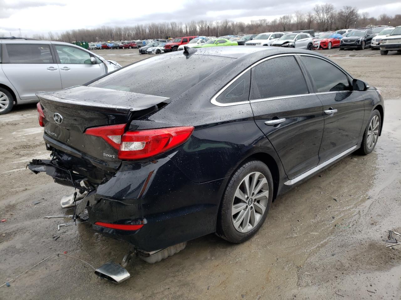 Photo 4 from auction – 2016 HYUNDAI SONATA SPO with VIN 5NPE34AF2GH284669