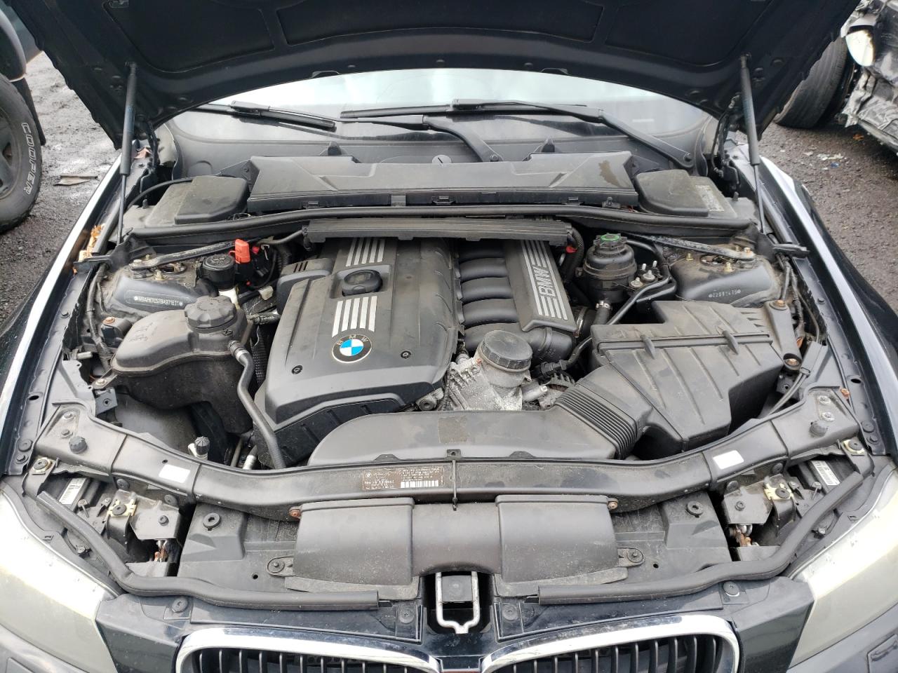 Photo 7 from auction – 2011 BMW 328 XI with VIN WBAPK7C57BA971631