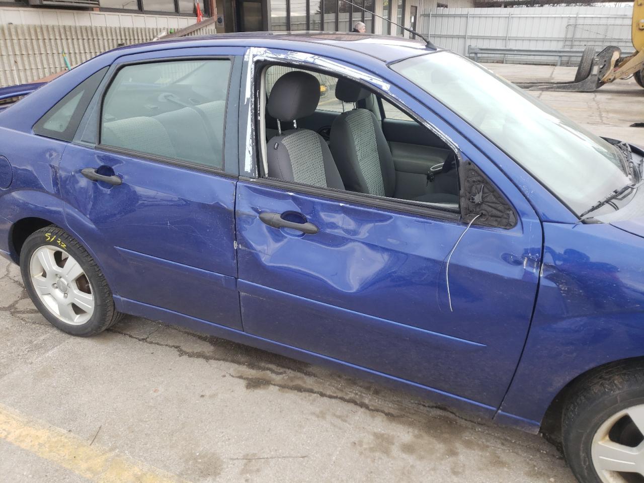 Photo 9 from auction – 2006 FORD FOCUS ZX4 with VIN 1FAHP34N16W158591