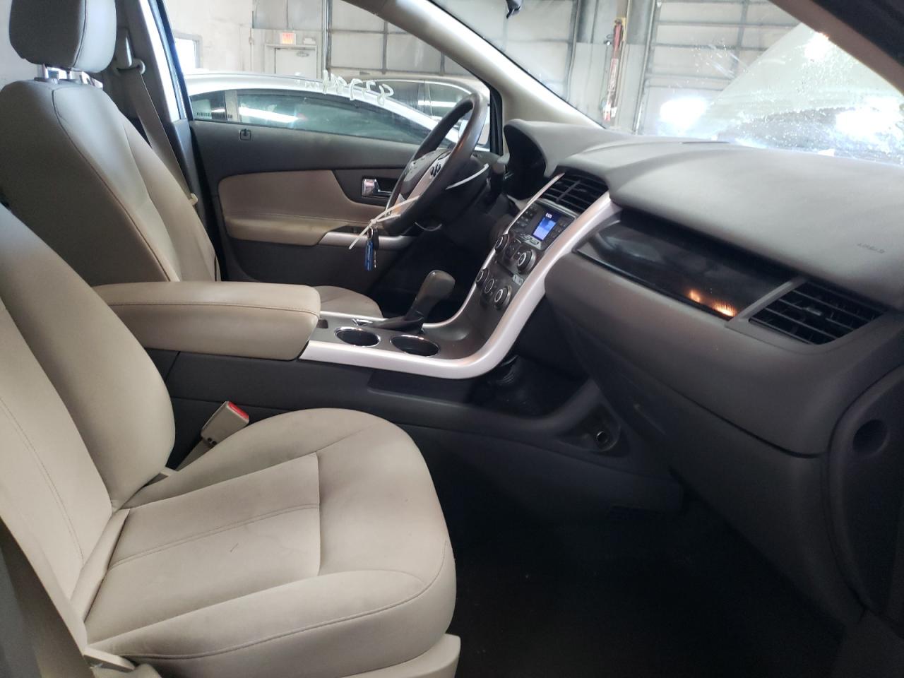 Photo 5 from auction – 2013 FORD EDGE SE with VIN 2FMDK3GC6DBB11570