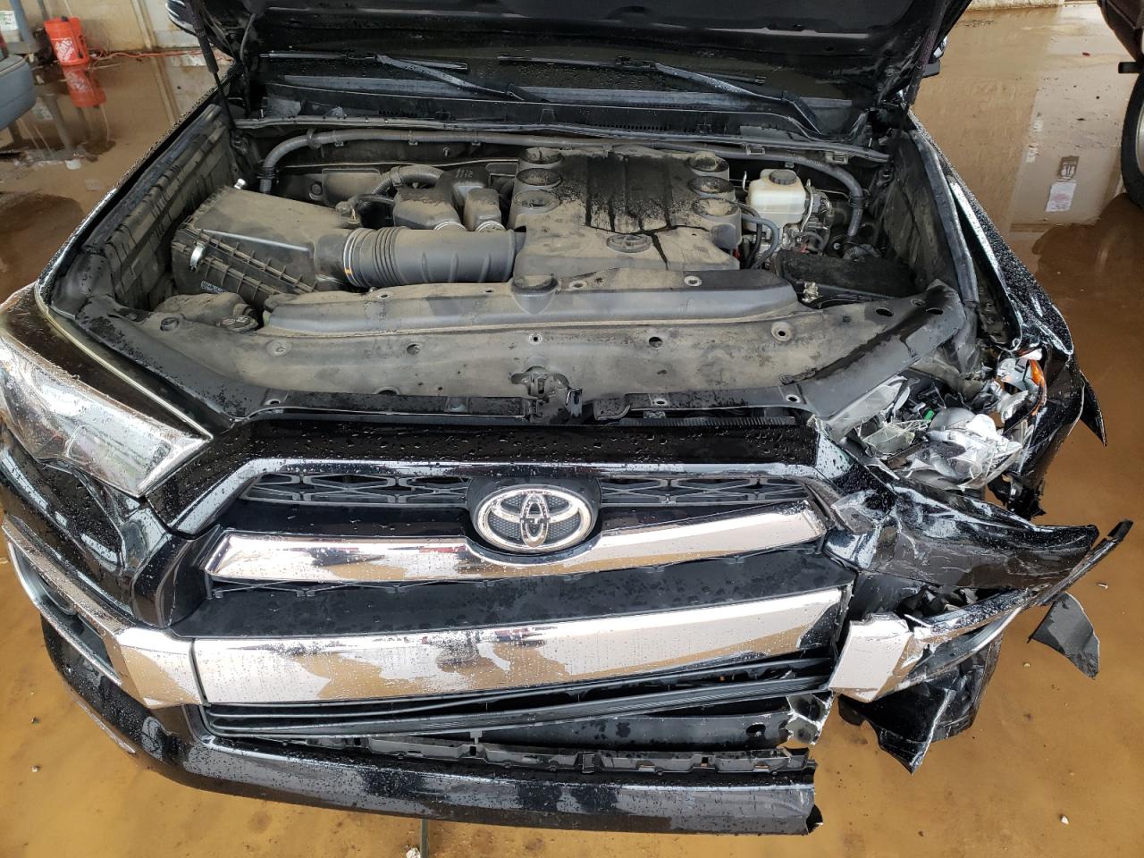 Photo 7 from auction – 2015 TOYOTA 4RUNNER SR with VIN JTEZU5JR1F5094032