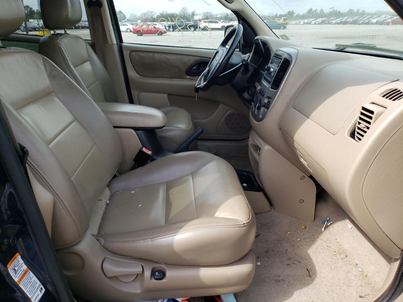 Photo 5 from auction – 2004 FORD ESCAPE LIM with VIN 1FMCU94104KA20733