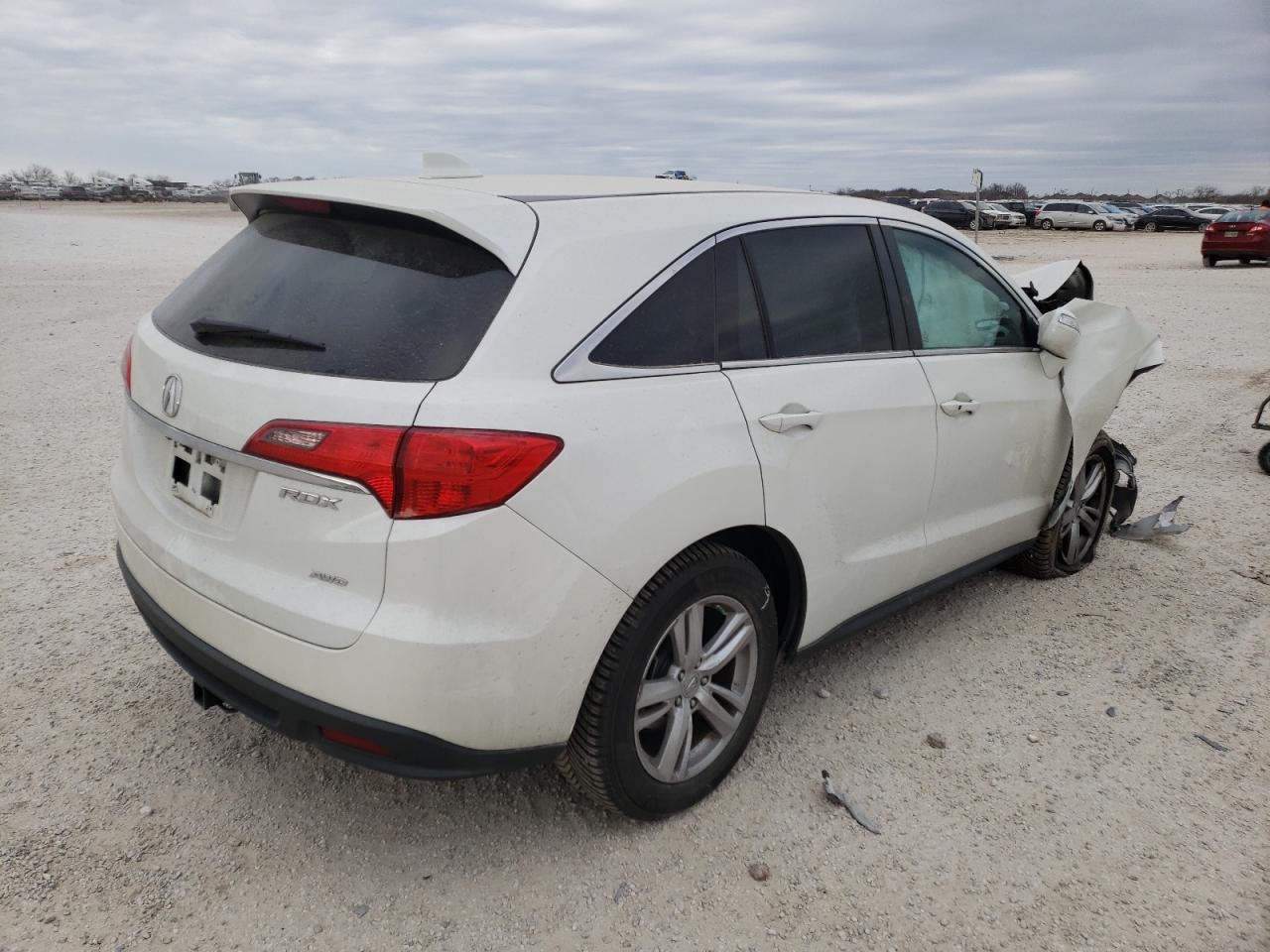 Photo 4 from auction – 2014 ACURA RDX with VIN 5J8TB4H3XEL024360
