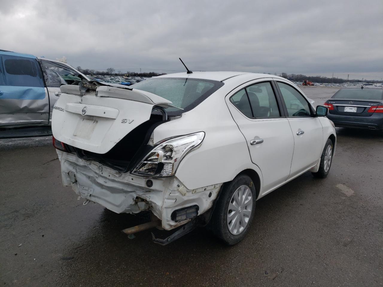 Photo 4 from auction – 2016 NISSAN VERSA S with VIN 3N1CN7AP9GL909700