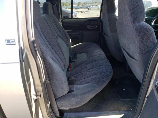 Photo 6 from auction – 2002 CHEVROLET S10 with VIN 1GCDT13W72K132128