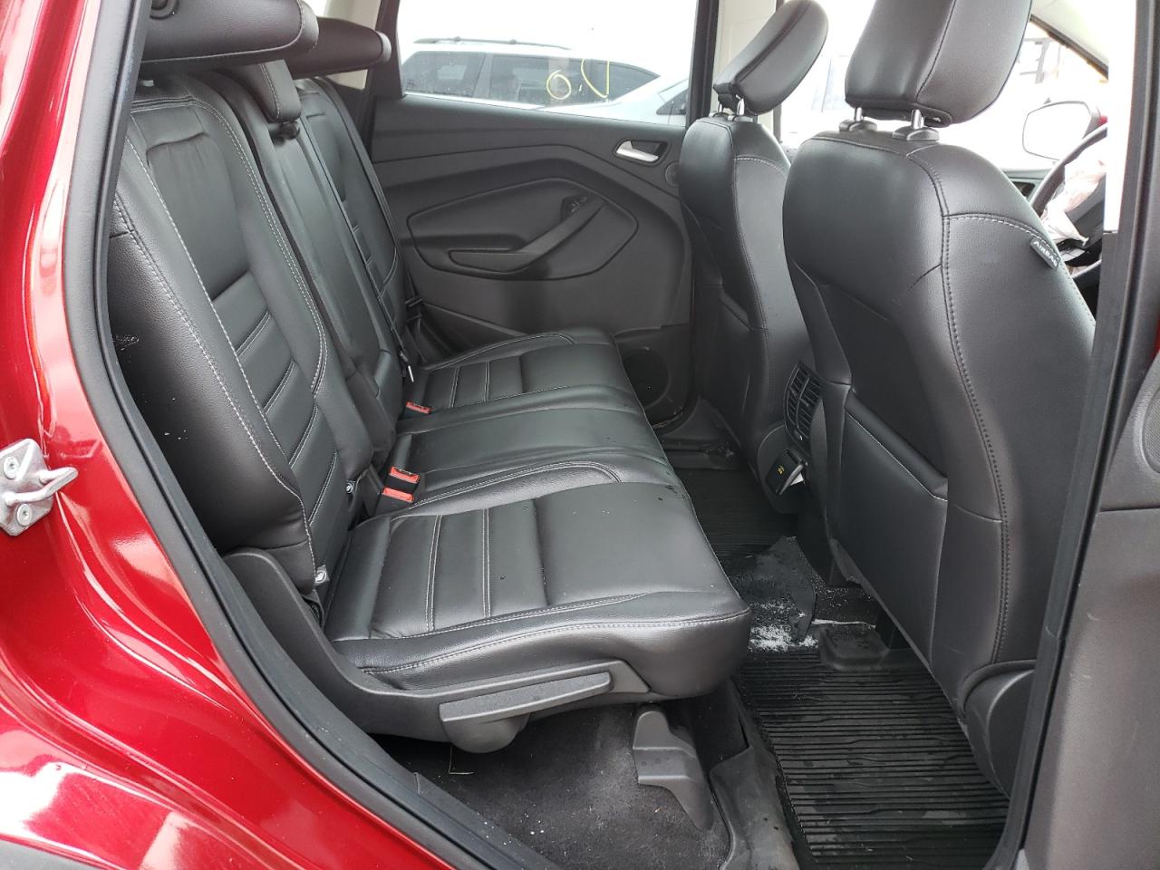 Photo 6 from auction – 2019 FORD ESCAPE TIT with VIN 1FMCU9J92KUA48657