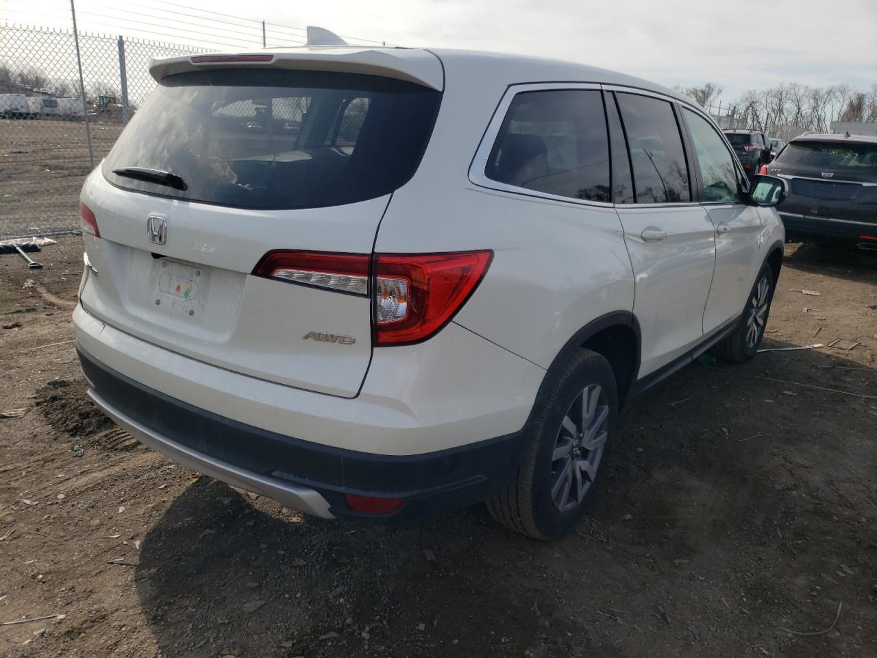 Photo 4 from auction – 2019 HONDA PILOT EXL with VIN 5FNYF6H43KB024549