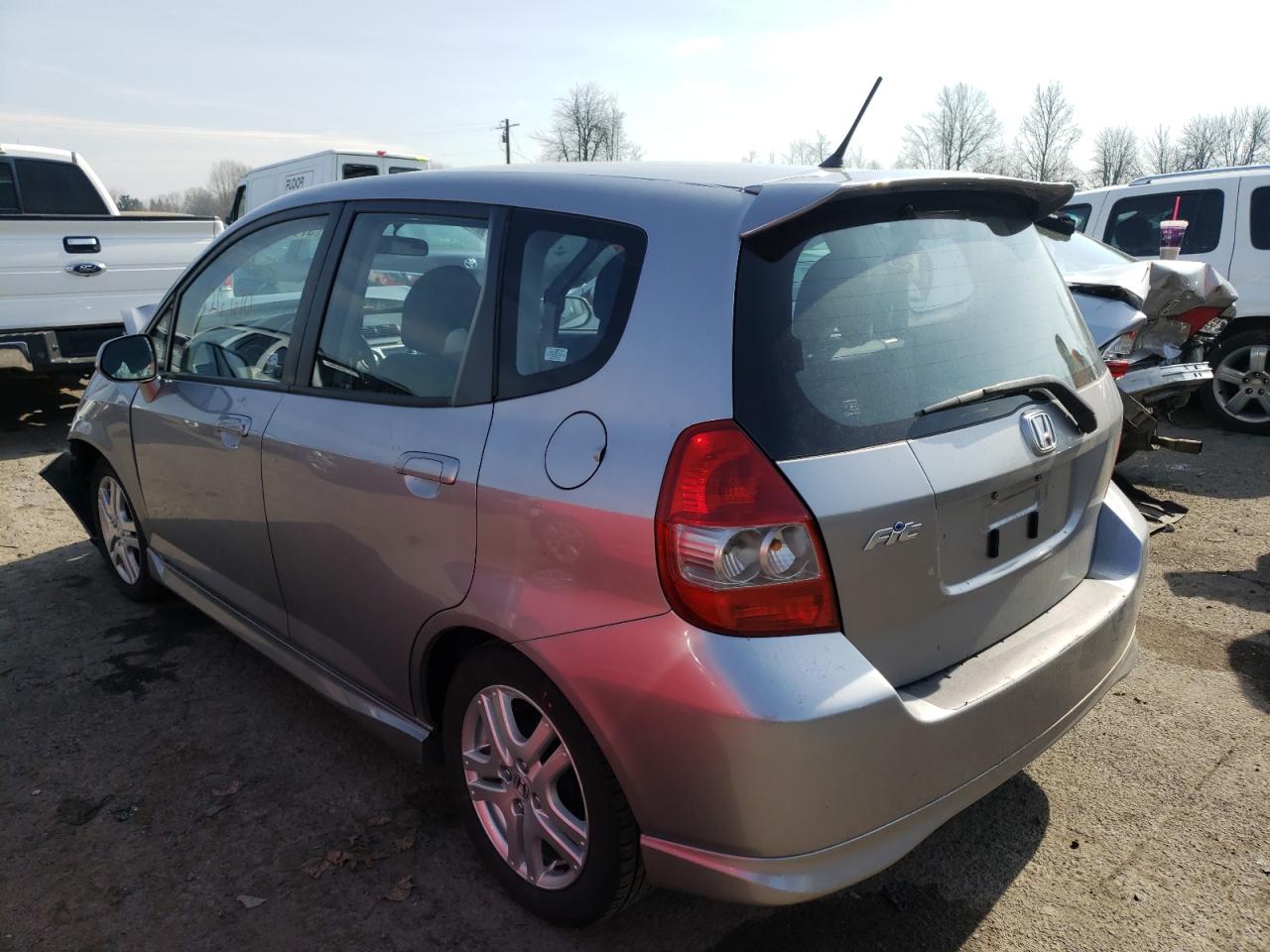 Photo 3 from auction – 2007 HONDA FIT S with VIN JHMGD38677S018909
