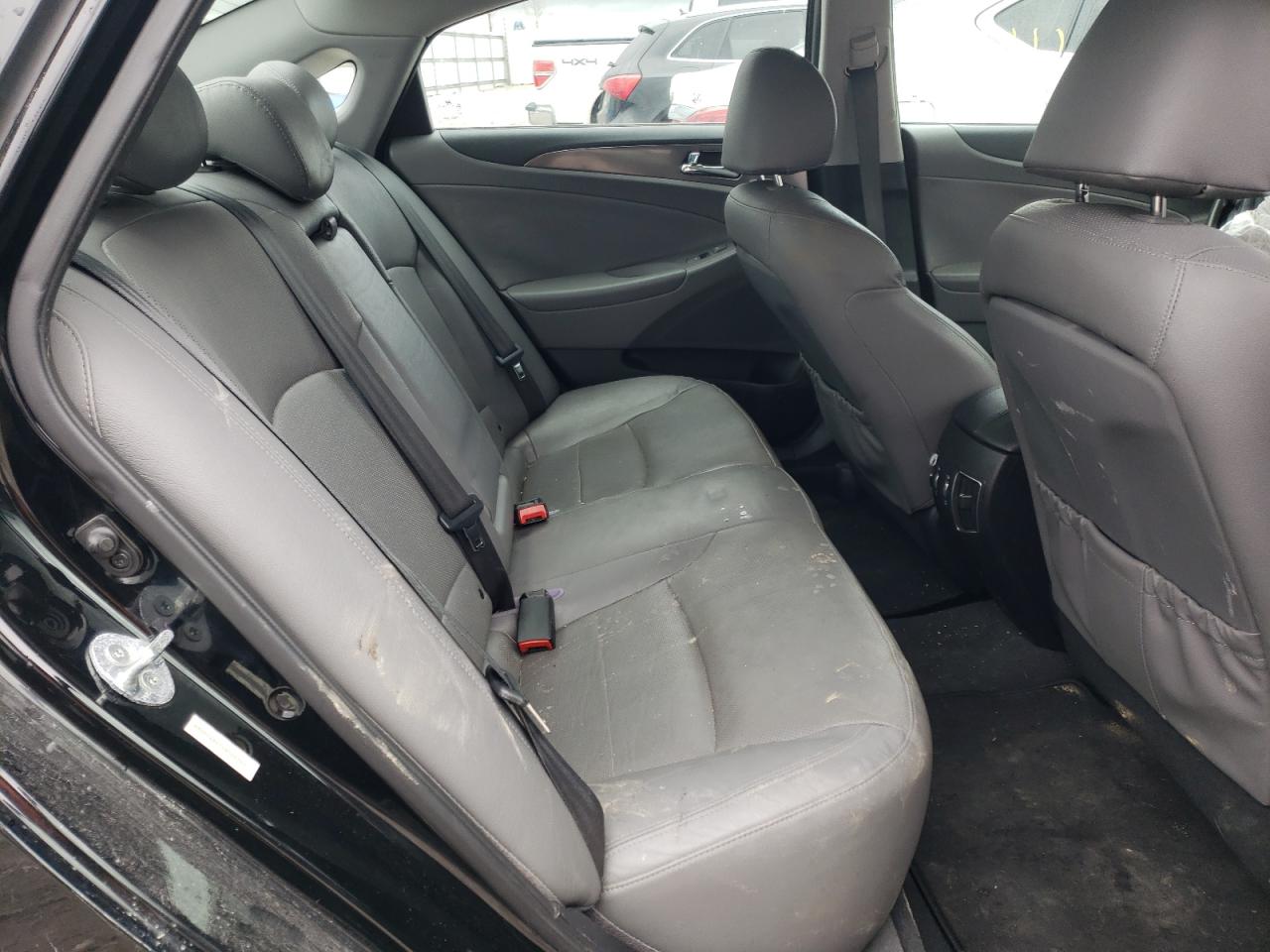 Photo 6 from auction – 2012 HYUNDAI SONATA HYB with VIN KMHEC4A41CA046162