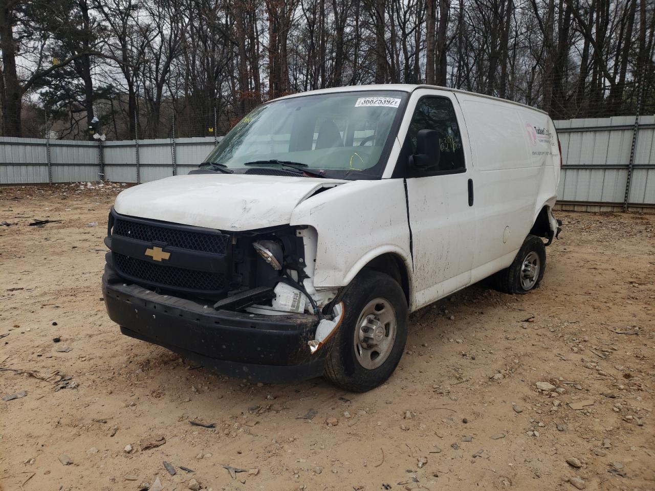 Photo 2 from auction – 2017 CHEVROLET EXPRESS G2 with VIN 1GCWGAFF3H1117438