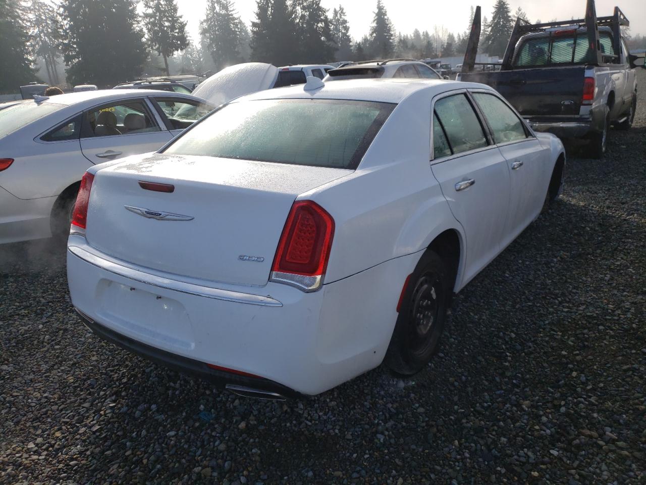 Photo 4 from auction – 2020 CHRYSLER 300 LIMITE with VIN 2C3CCAEG0LH115525