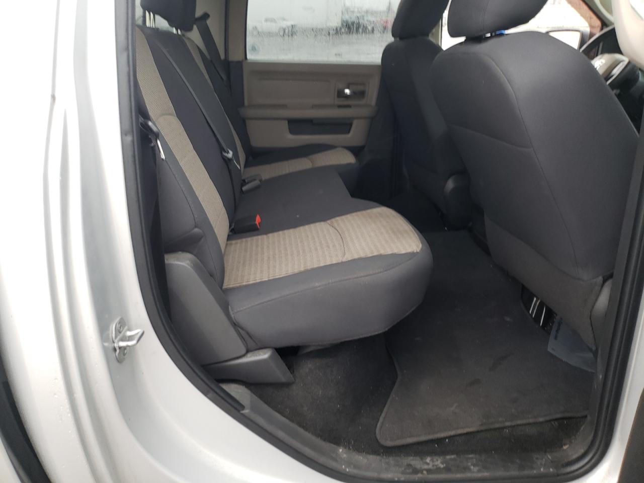 Photo 6 from auction – 2011 DODGE RAM 1500 with VIN 1D7RV1CT1BS631261