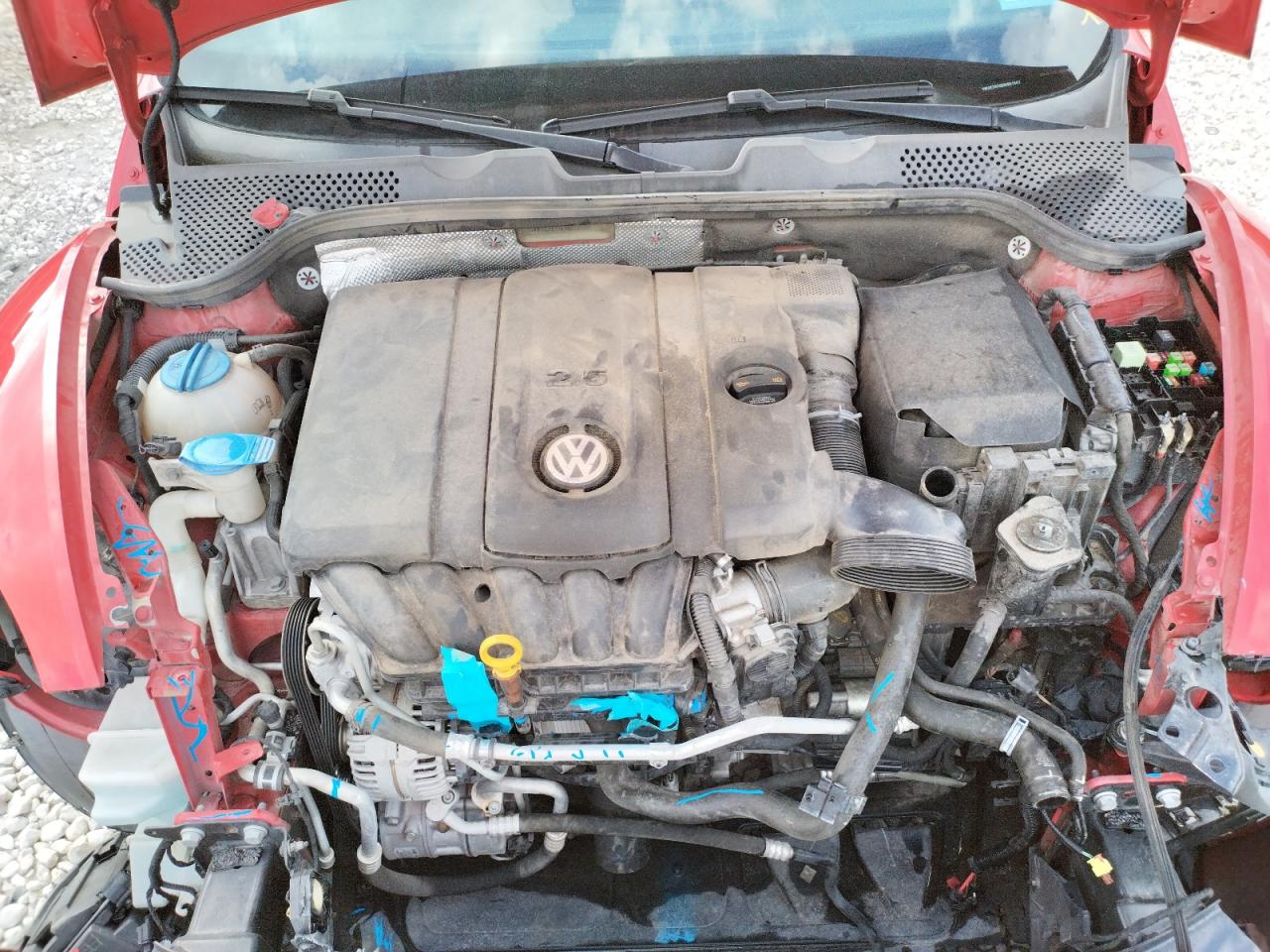 Photo 7 from auction – 2013 VOLKSWAGEN BEETLE with VIN 3VWJX7AT0DM691502